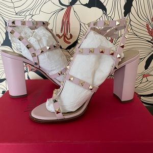 Valentino rockstud block heel